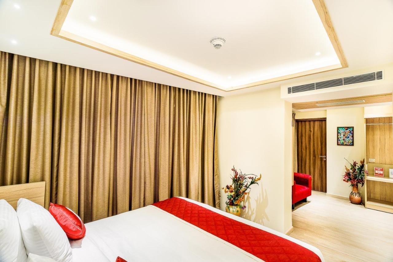 Hotel Jagadish International-Sankey Road Bangalore Buitenkant foto